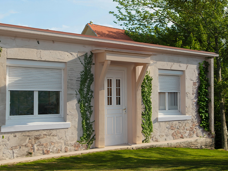 volets roulants pour maison de campagne