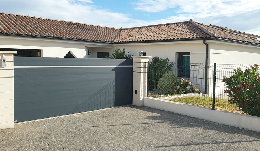 26120 LA BAUME CORNILLANE