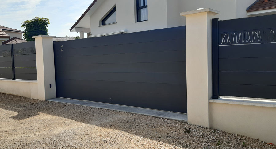 38080 ST ALBAN DE ROCHE