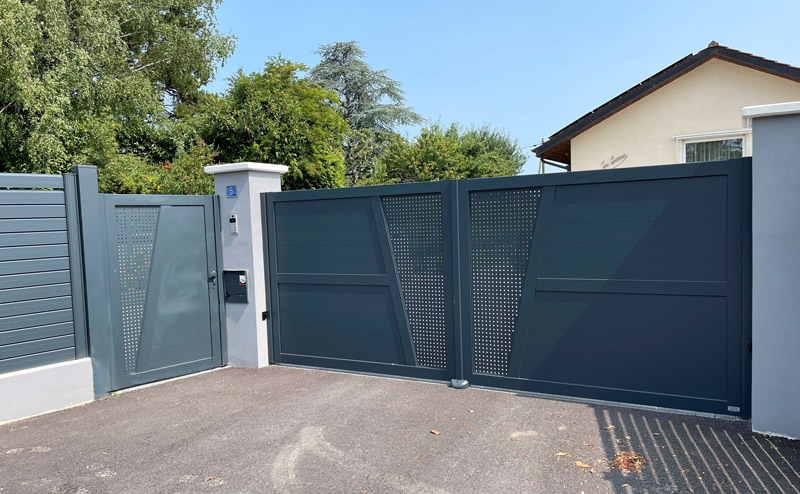 portail alu 74100 ANNEMASSE