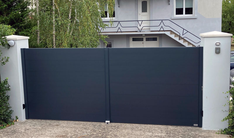 Portail Coulissant Semi Plein portail flat installé à graulhet