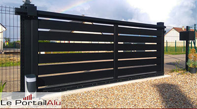 portail ajouré ral 9005