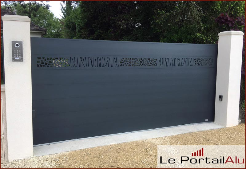 portail design haut de gamme en aluminium